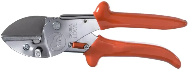 Zlevněný Nůžky Universal 1105 LÖWE
