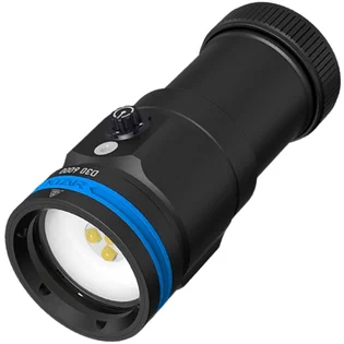 Značkový Xtar D30 6000-flashlight, MC4S charger